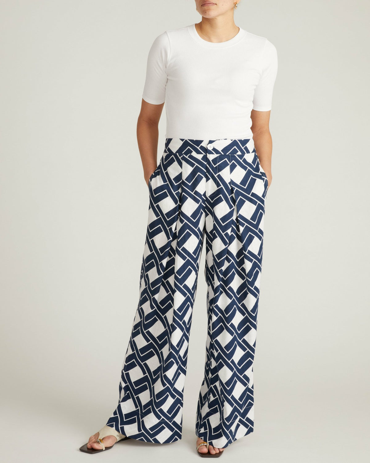 Marley Wide Leg Linen Blend Pants - Geometrica Print | Universal Standard