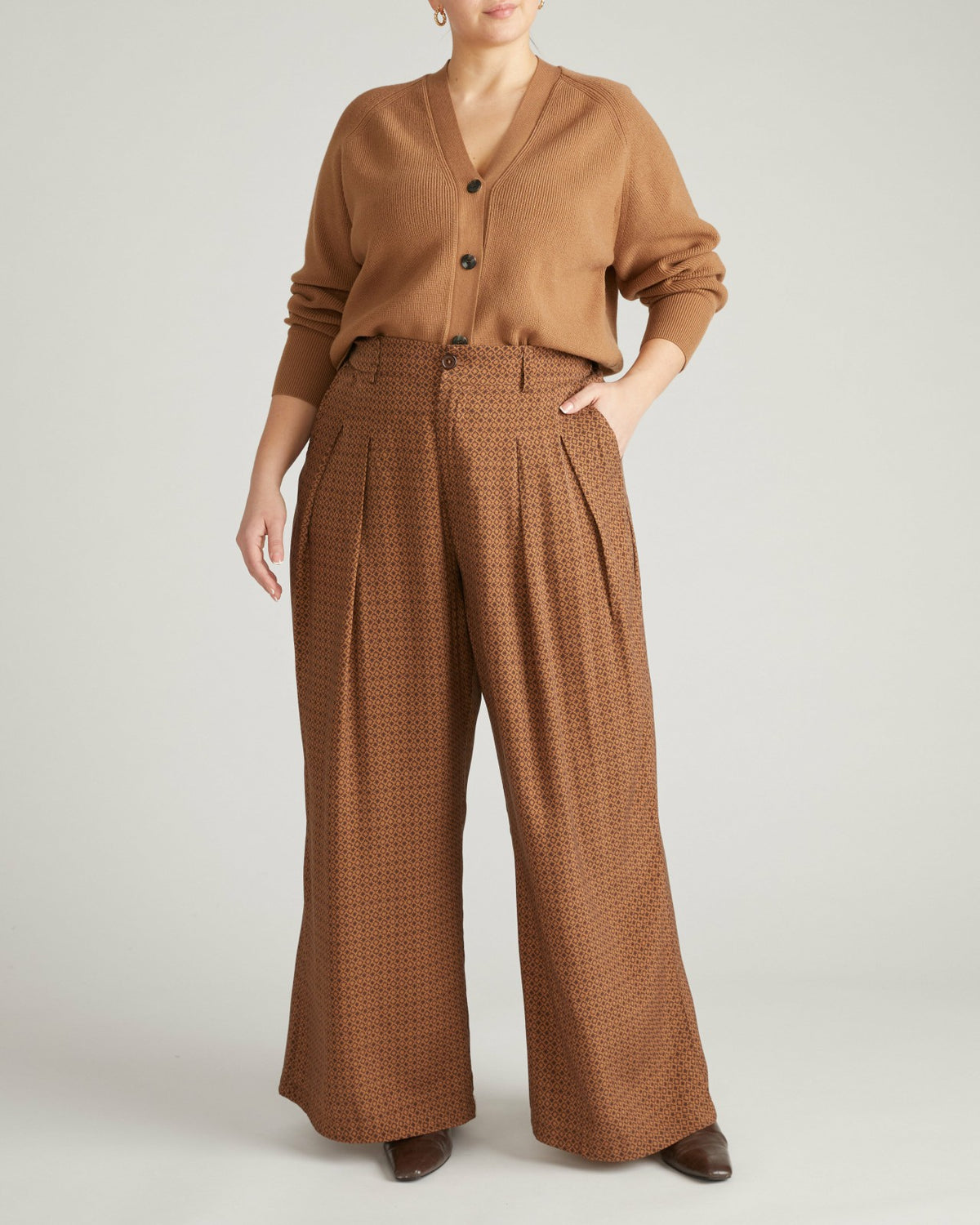 Palais Cooling Cupro Wide Leg Pant - Brown Hacienda Print | Universal Standard