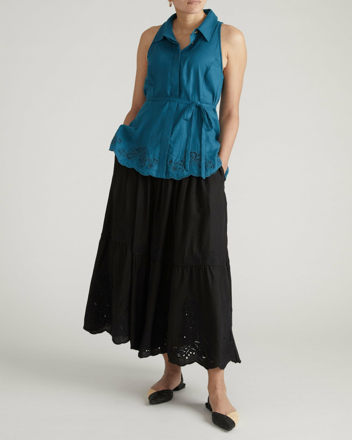 Tosca Embroidered Linen Blend Maxi Skirt - Black | Universal Standard