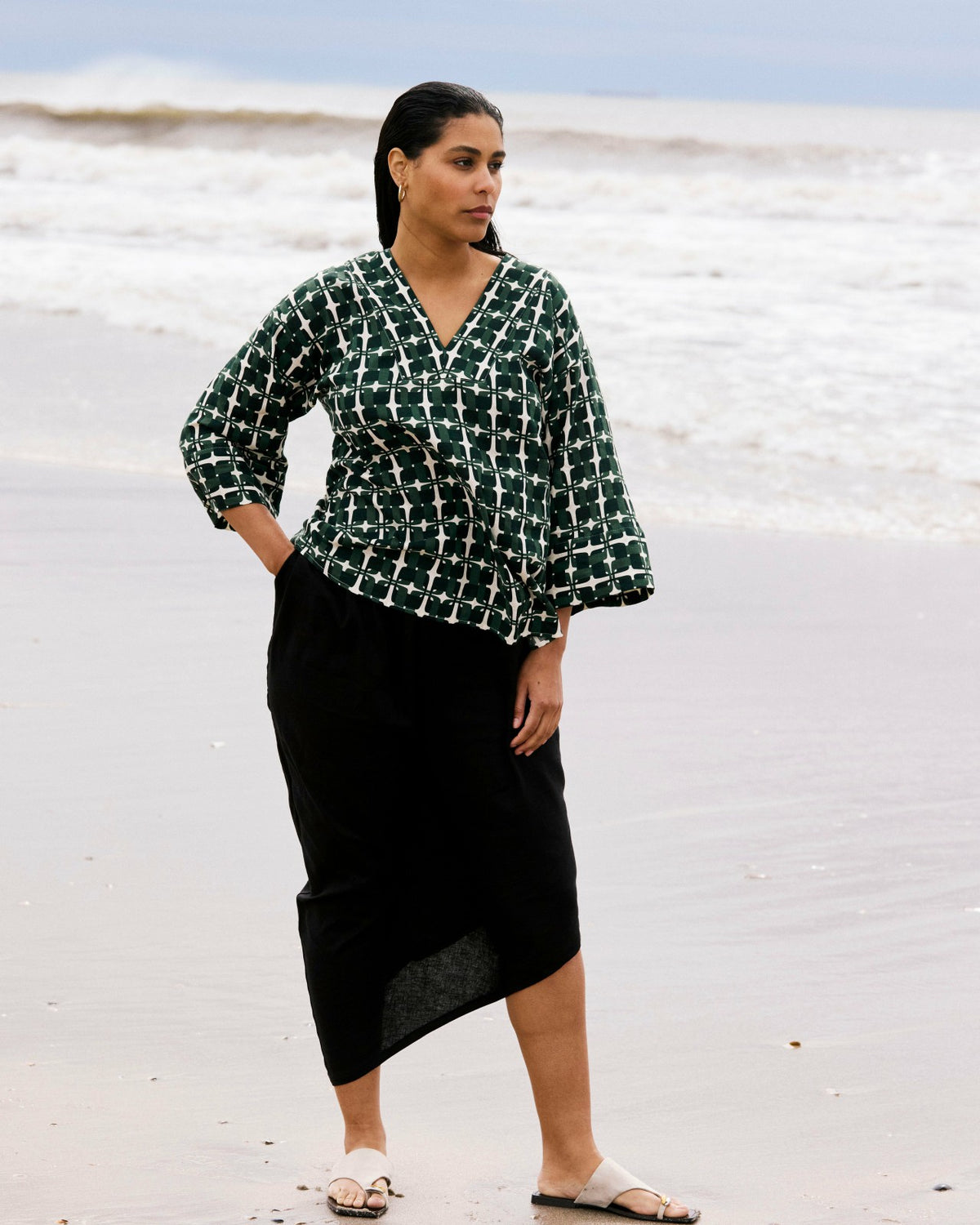 Geneva Linen Blend Skirt - Black | Universal Standard