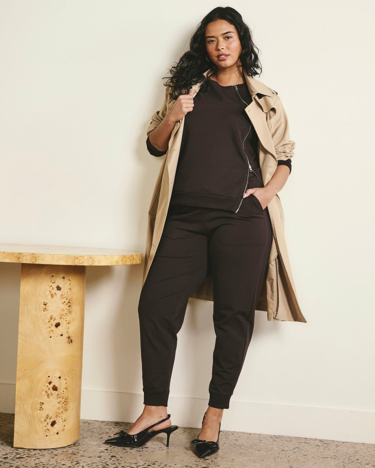 Selma French Terry Jogger - Deep Brown | Universal Standard