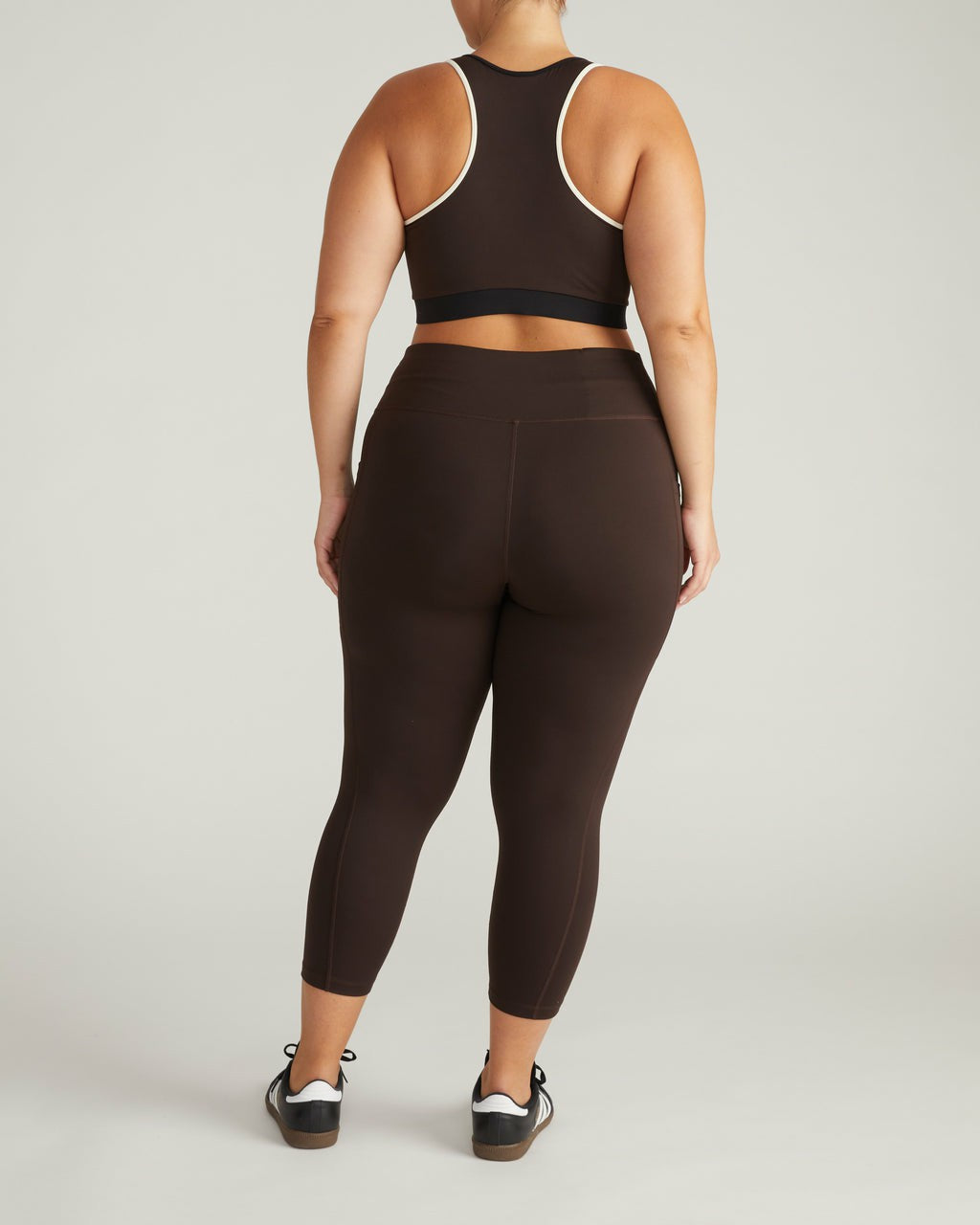 Next-to-Naked Cropped Pocket Legging - Deep Brown | Universal Standard