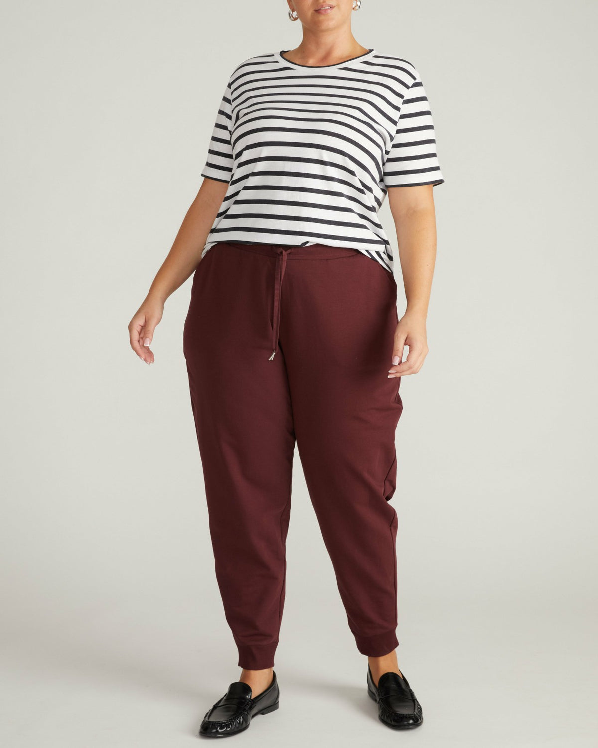 Selma French Terry Jogger - Black Cherry | Universal Standard