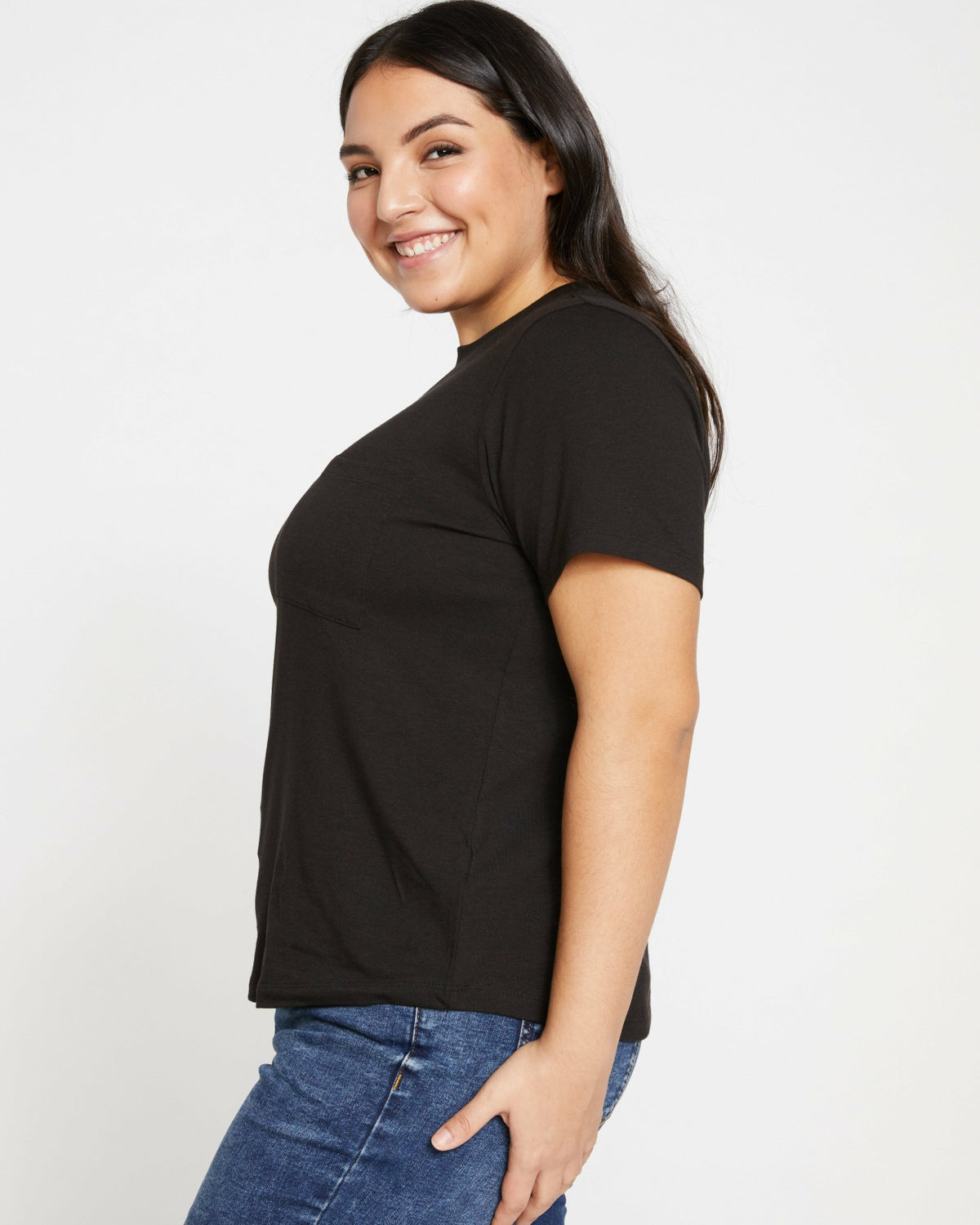 Garcon Tee - Black | Universal Standard