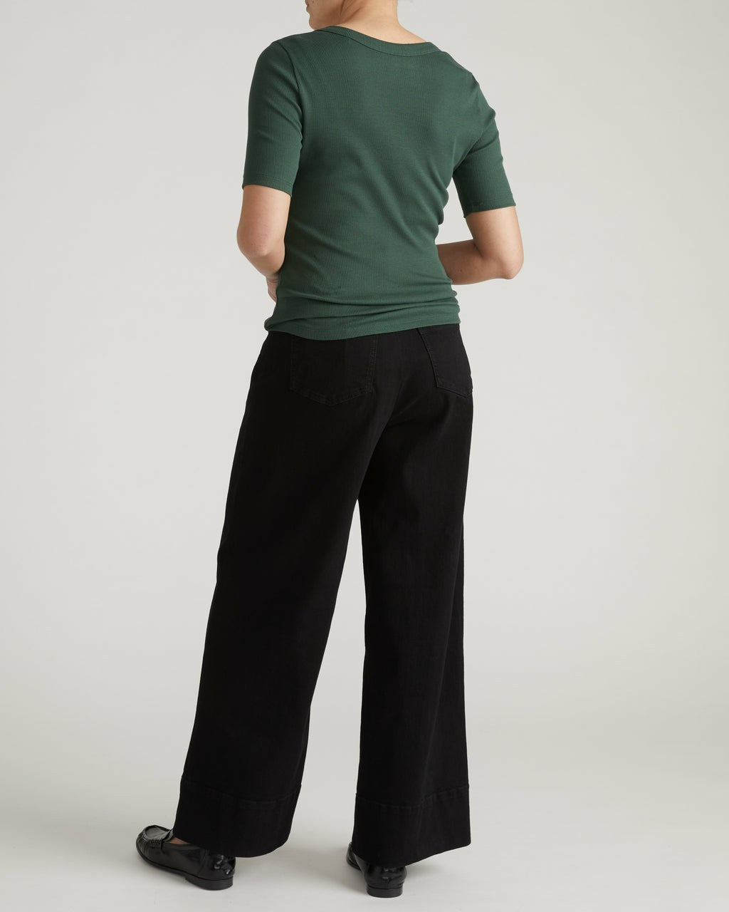 Classic V-Neck Ribbed Tee - Conifer | Universal Standard