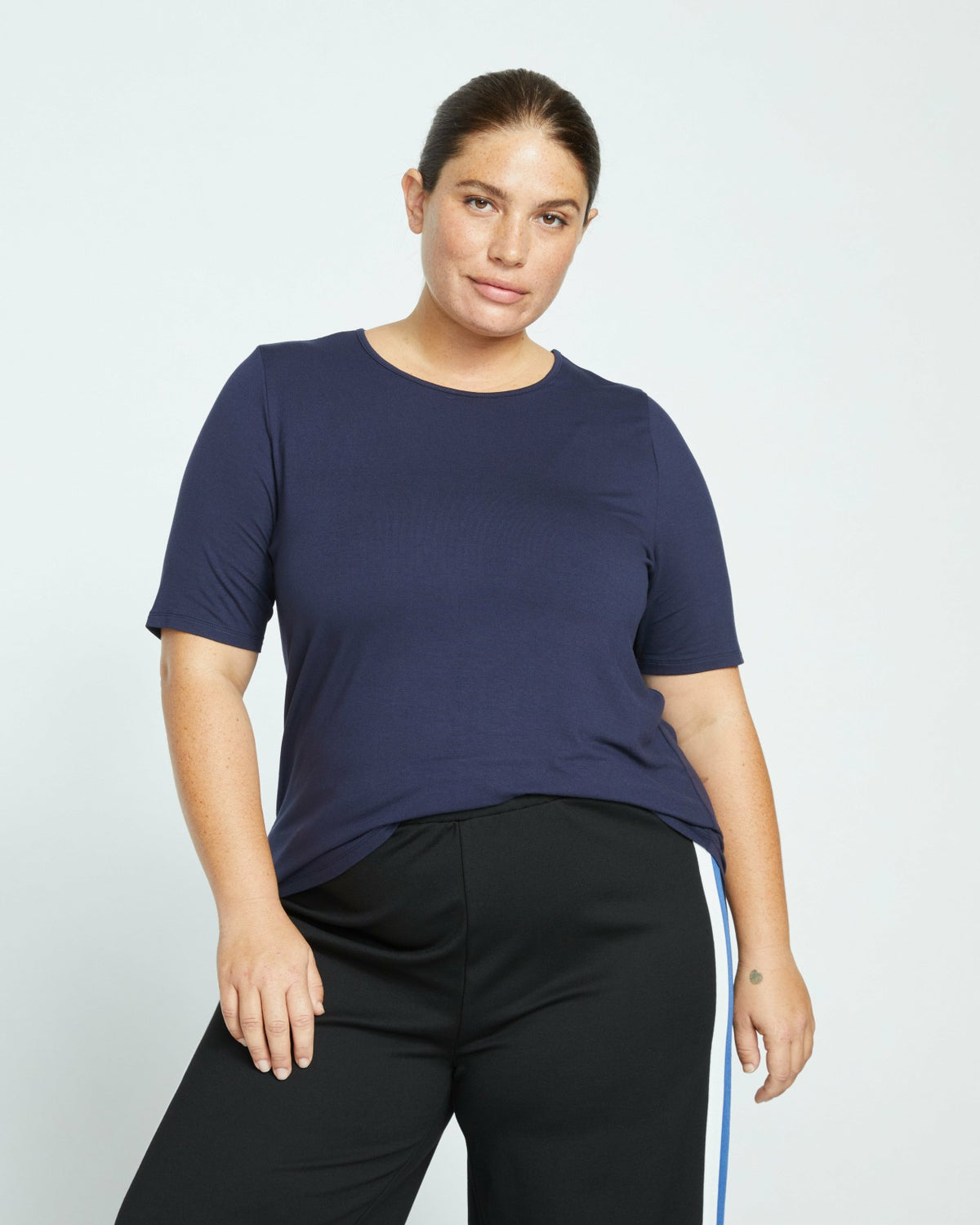 Lily Liquid Jersey Crew Neck Stovepipe Tee - Midnight | Universal Standard