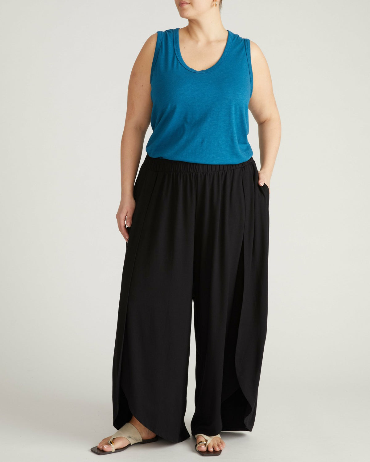 Light-As-Air Tank - Ink Blue | Universal Standard