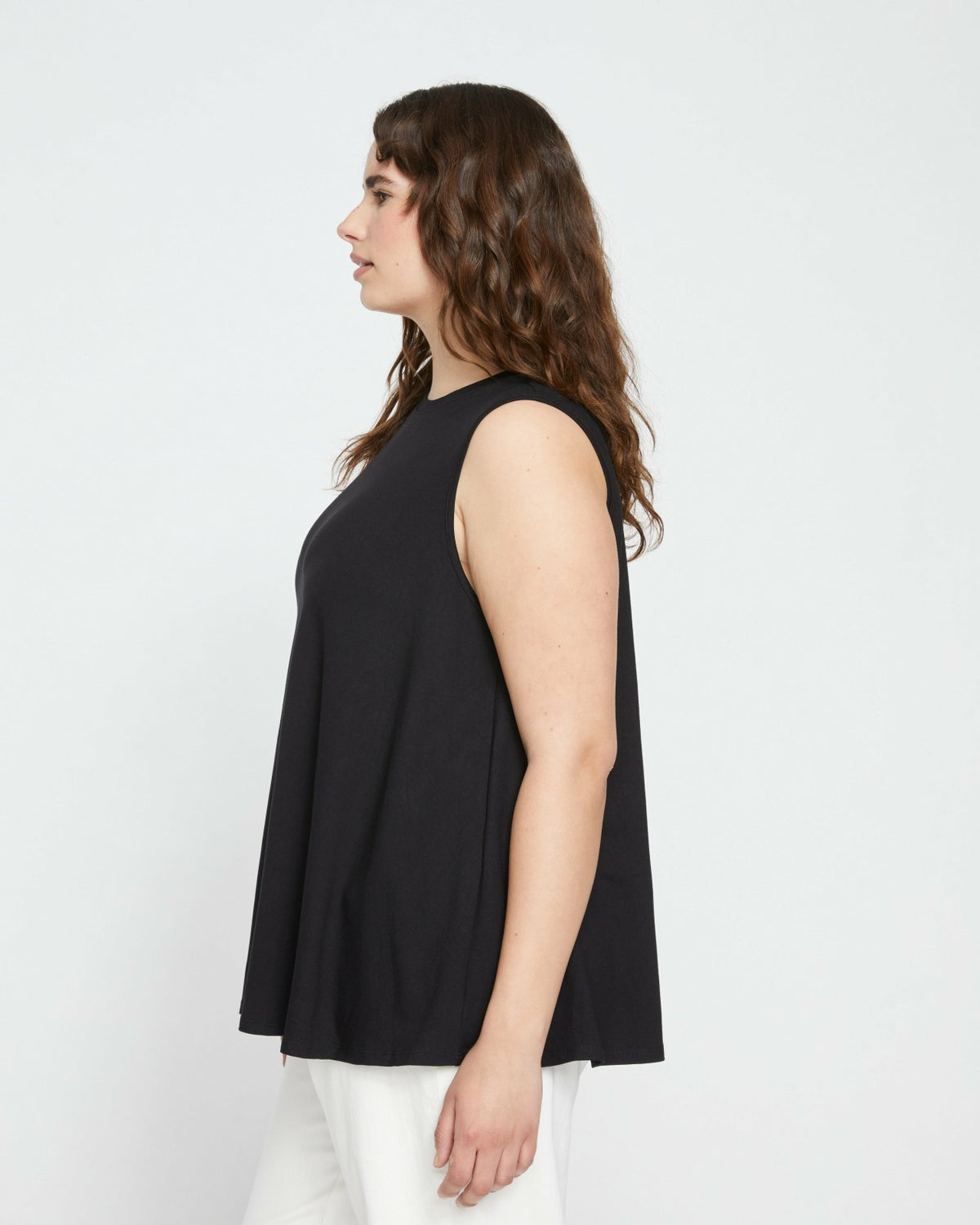 Heatwave Divine Jersey Flared Tank - Black | Universal Standard