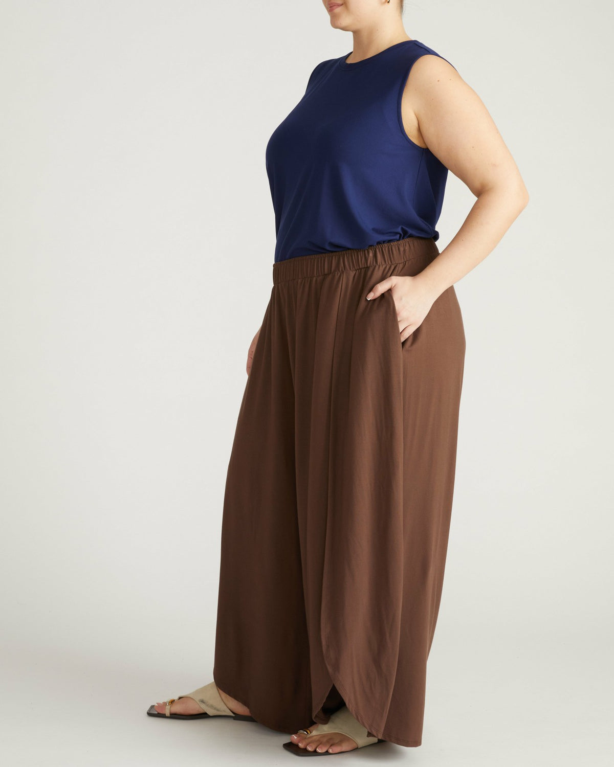 Heatwave Divine Jersey Flared Tank - Cenote | Universal Standard