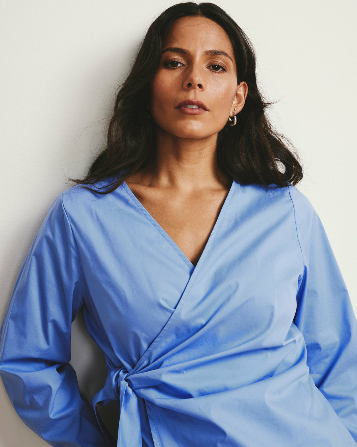 Beacon Stretch Poplin Wrap Shirt - Soft Blue | Universal Standard
