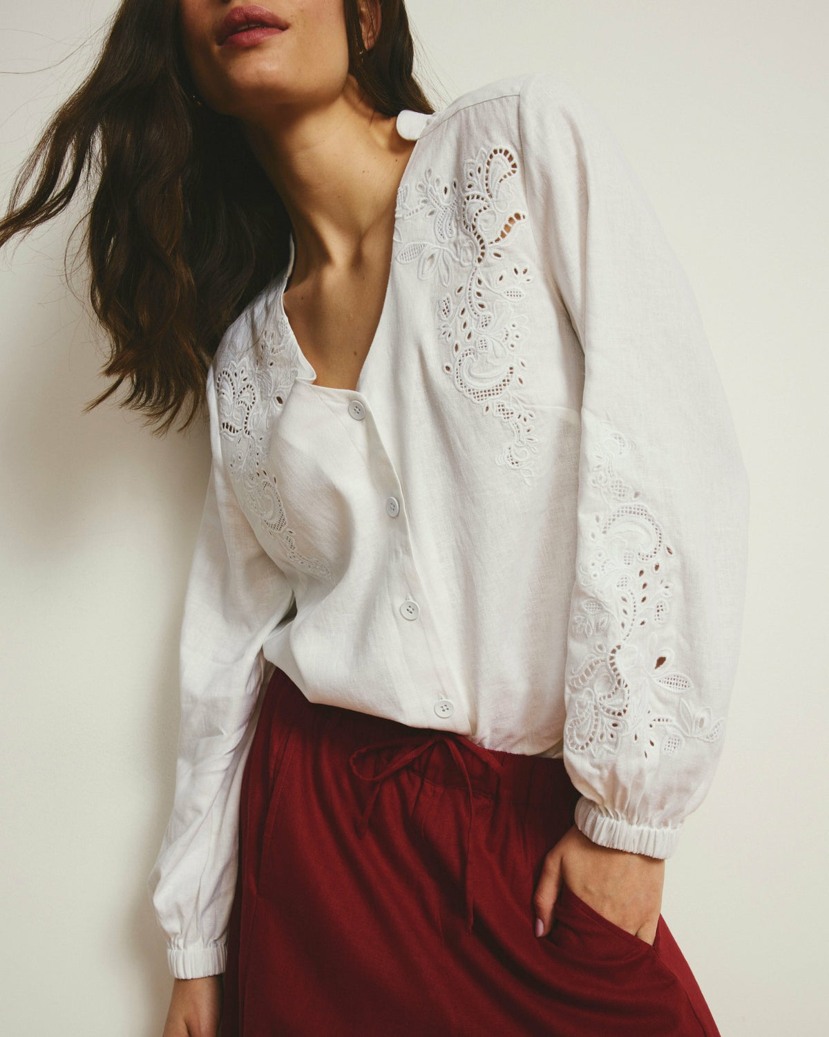 Frances Embroidered Linen Blend Blouse - White | Universal Standard