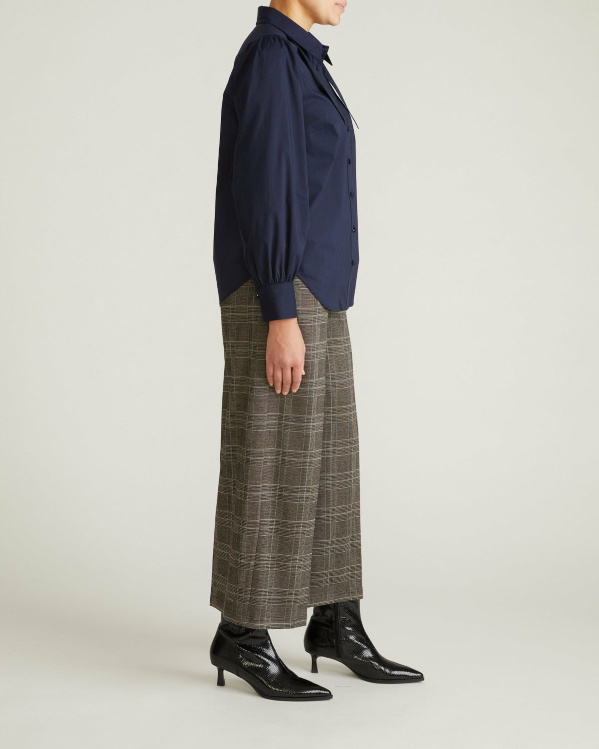 Janet Tie-Neck Cotton Poplin Shirt - Navy | Universal Standard