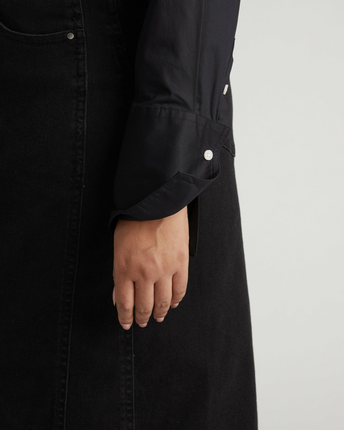 Henning x US Madison Shirt - Black | Universal Standard