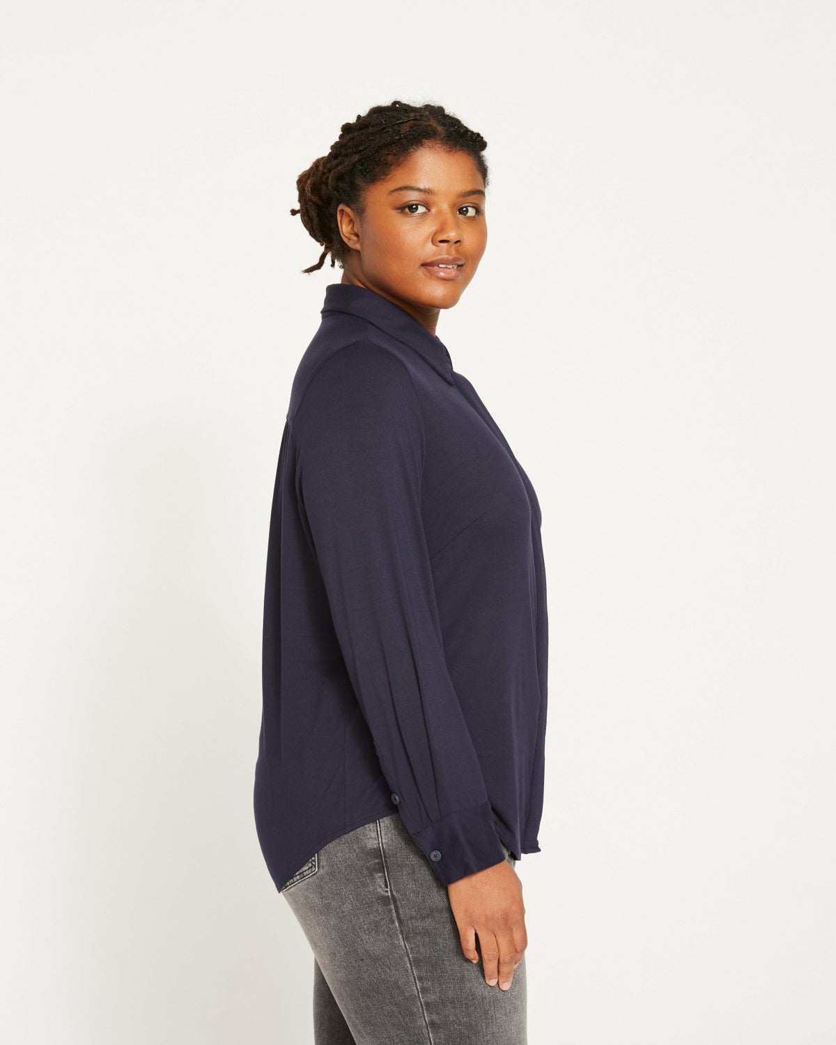 Elbe Liquid Jersey Shirt Classic Fit - Midnight | Universal Standard