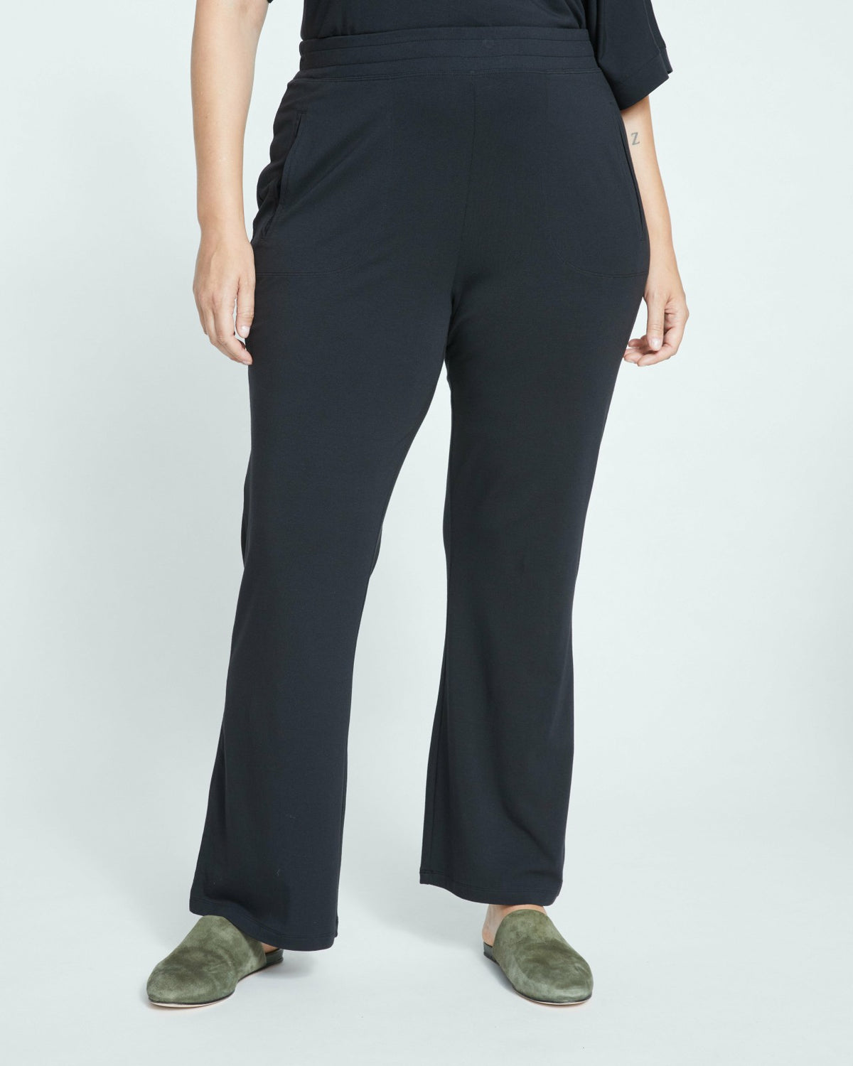 UltimateS Mola Lounge Pants - Black | Universal Standard