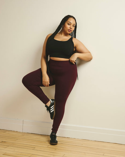 Roya Leggings 27 Inch - Black Cherry | Universal Standard