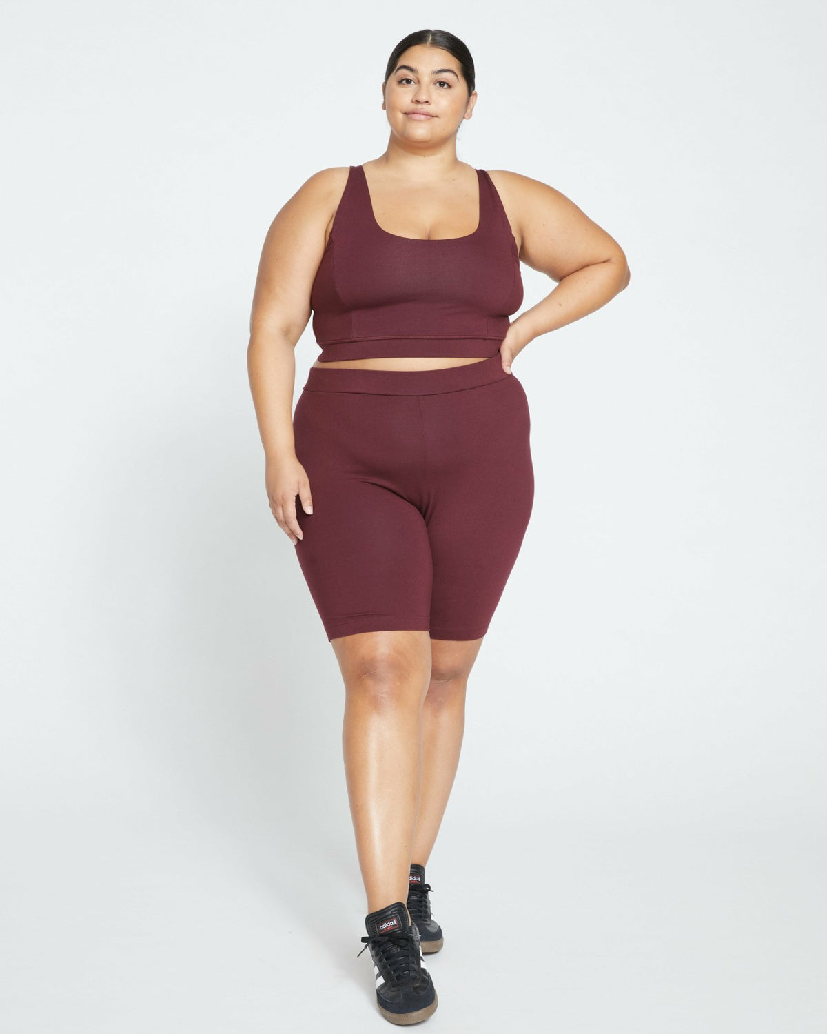Roya Bike Shorts - Black Cherry | Universal Standard