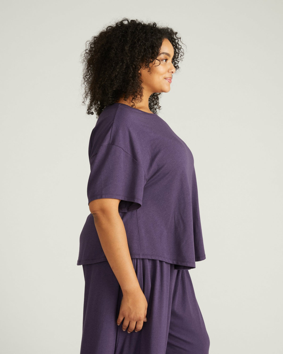 Pina Short Sleeve Lounge Tee - Anthracite | Universal Standard