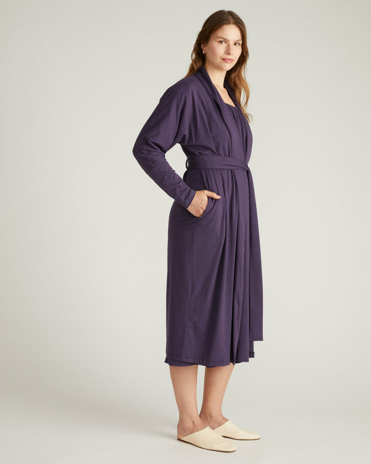 Daphne Lounge Robe - Anthracite | Universal Standard