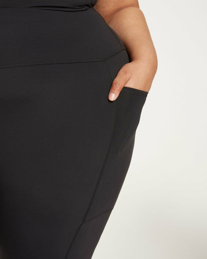Next-to-Naked Cropped Pocket Legging - Black | Universal Standard