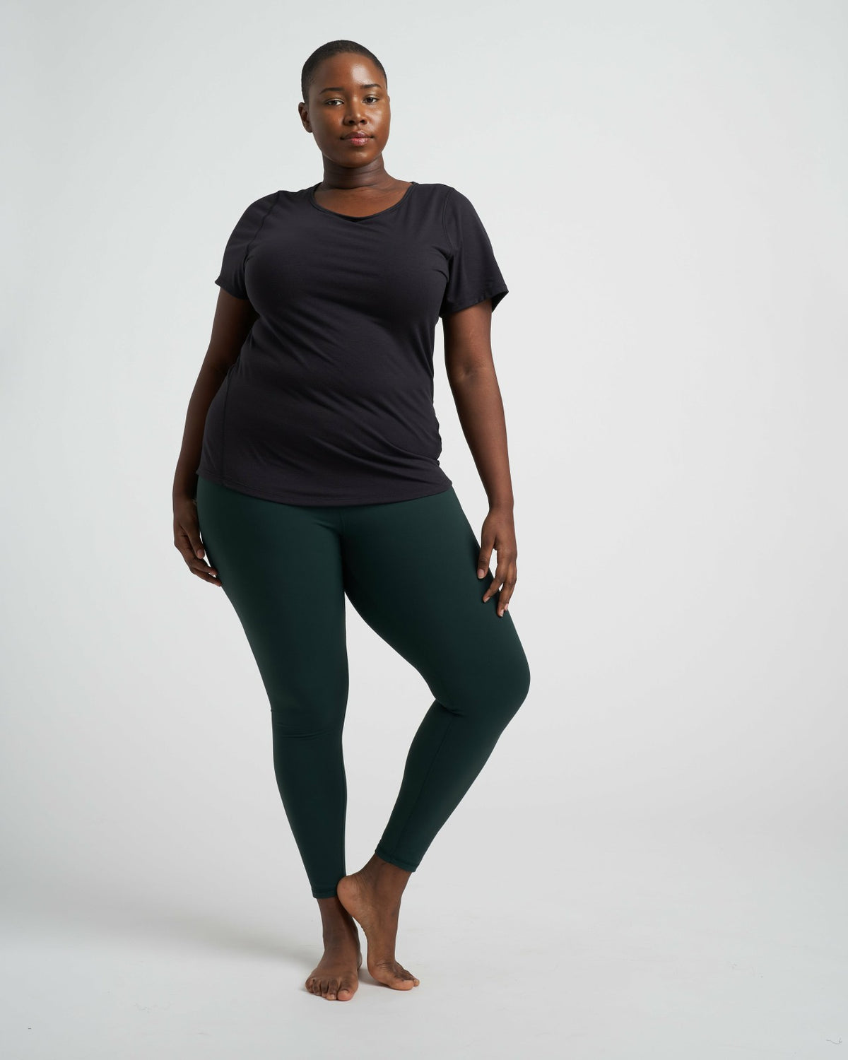 Mia Movement Tee - Black | Universal Standard