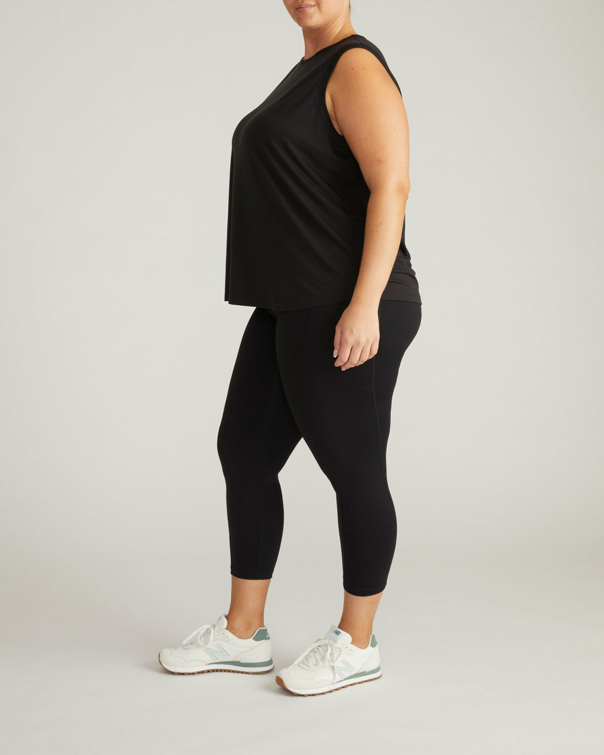 Mia Movement Tank - Black | Universal Standard