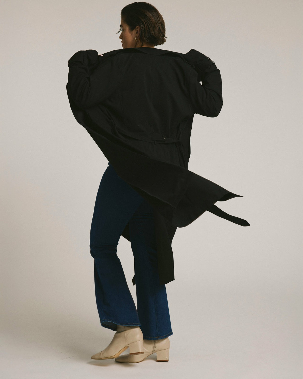 Henning x US Park Soft Trench - Black | Universal Standard
