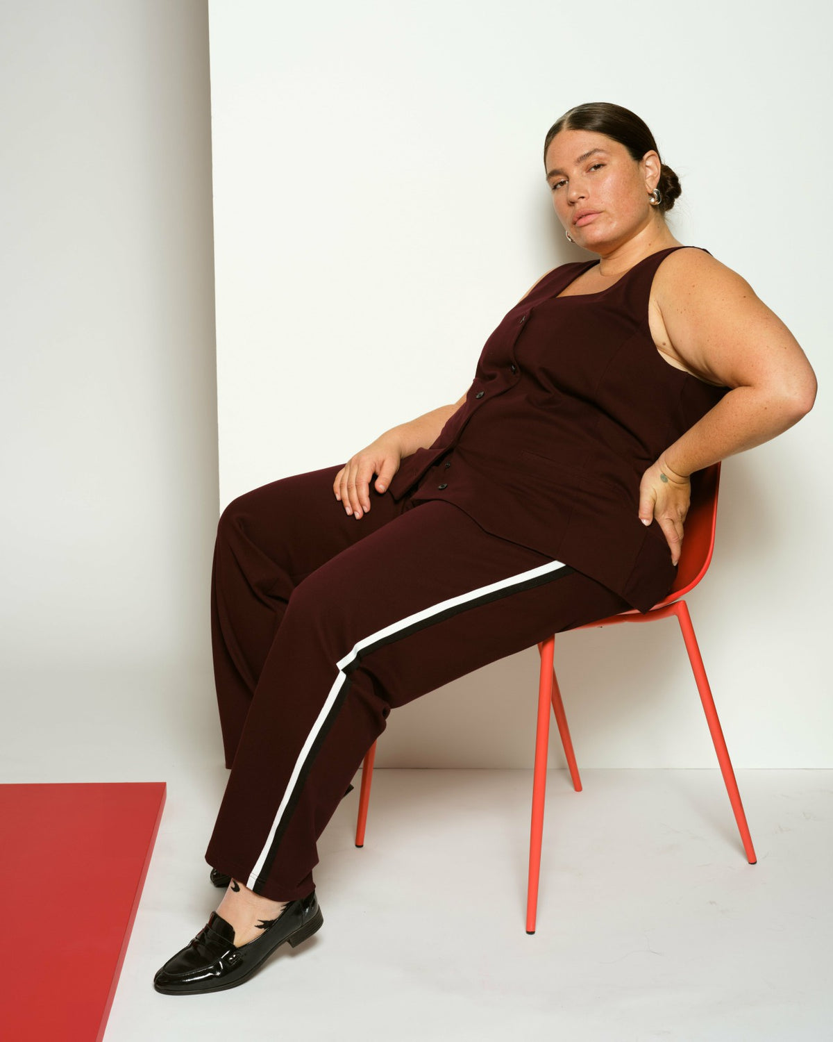 The Tailored Ponte Vest - Black Cherry | Universal Standard