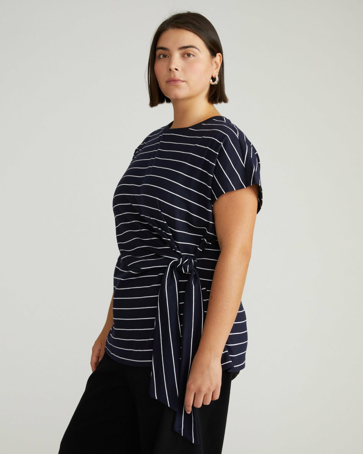 Crescent Breton Stripe Knot Tee - Navy Pinstripe | Universal Standard