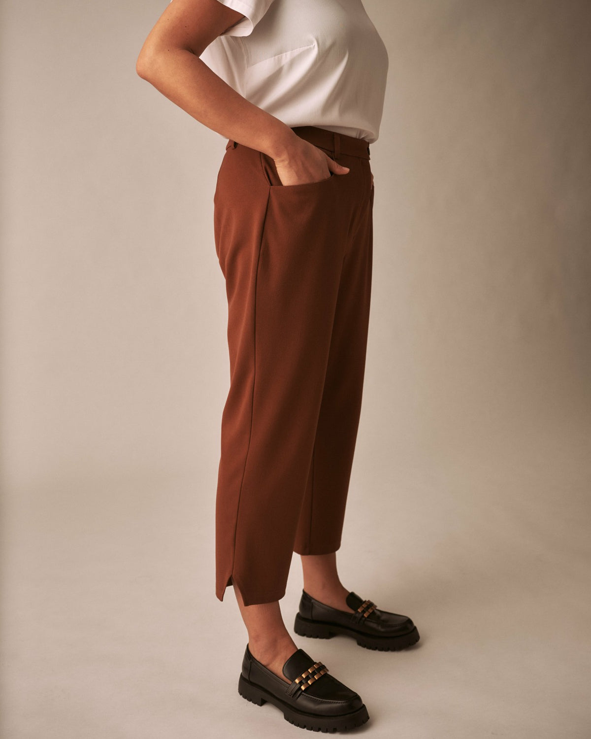 All Day Mercer Tapered Leg Pants - Pony | Universal Standard