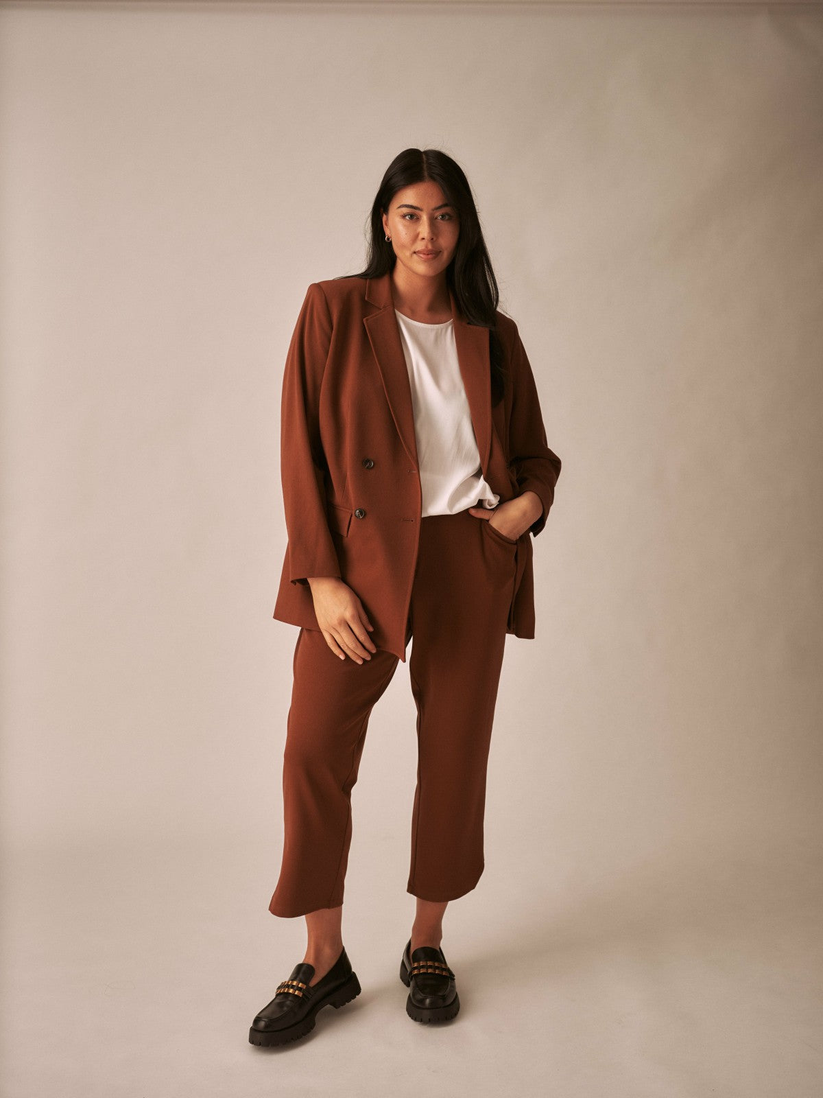 All Day Mercer Tapered Leg Pants - Pony | Universal Standard