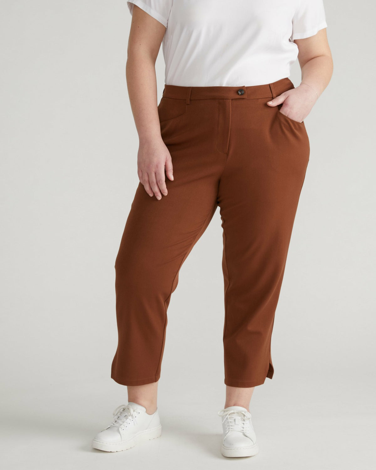 All Day Mercer Tapered Leg Pants - Pony | Universal Standard