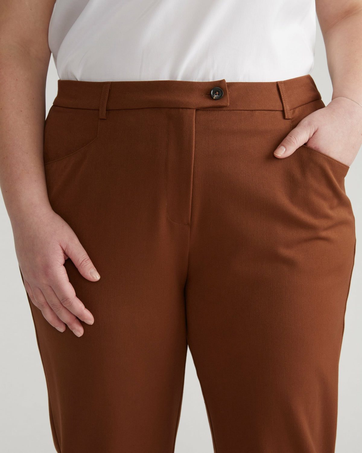 All Day Mercer Tapered Leg Pants - Pony | Universal Standard