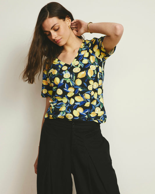 V Rex - Black Limoncello Print | Universal Standard