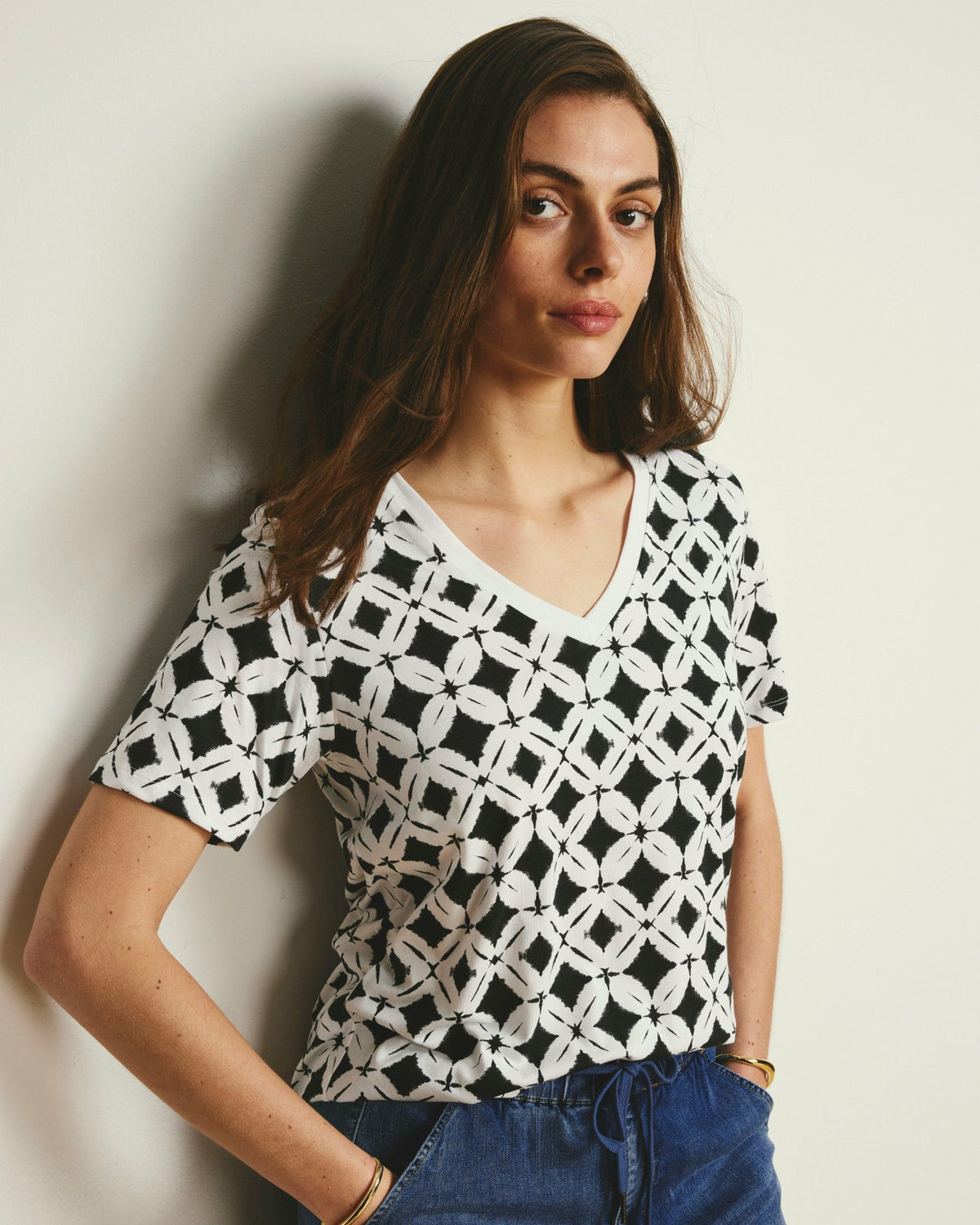 V Rex - Eclipse Print | Universal Standard