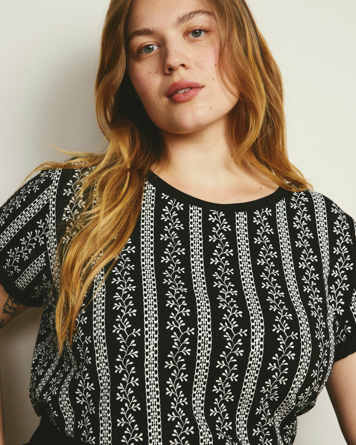 Tee Rex - Florentine Print | Universal Standard