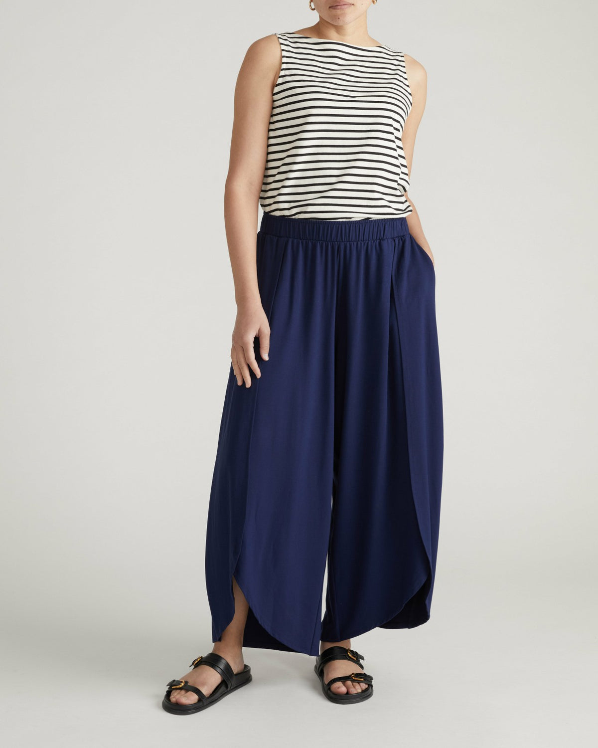 Rey Divine Jersey Pull-On Pants - Cenote | Universal Standard