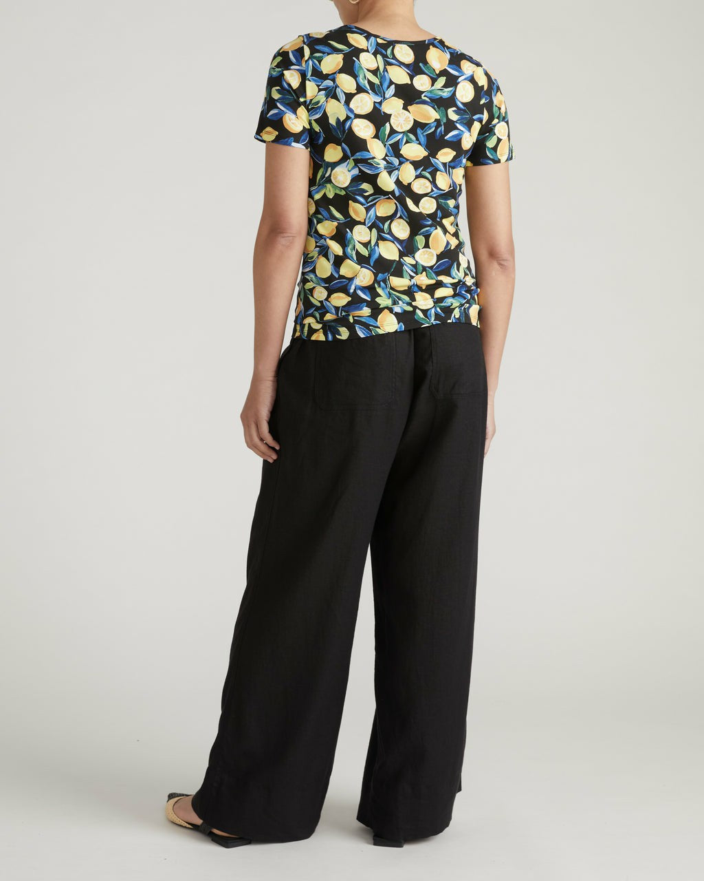 Scoop Neck Tee - Black Limoncello Print | Universal Standard