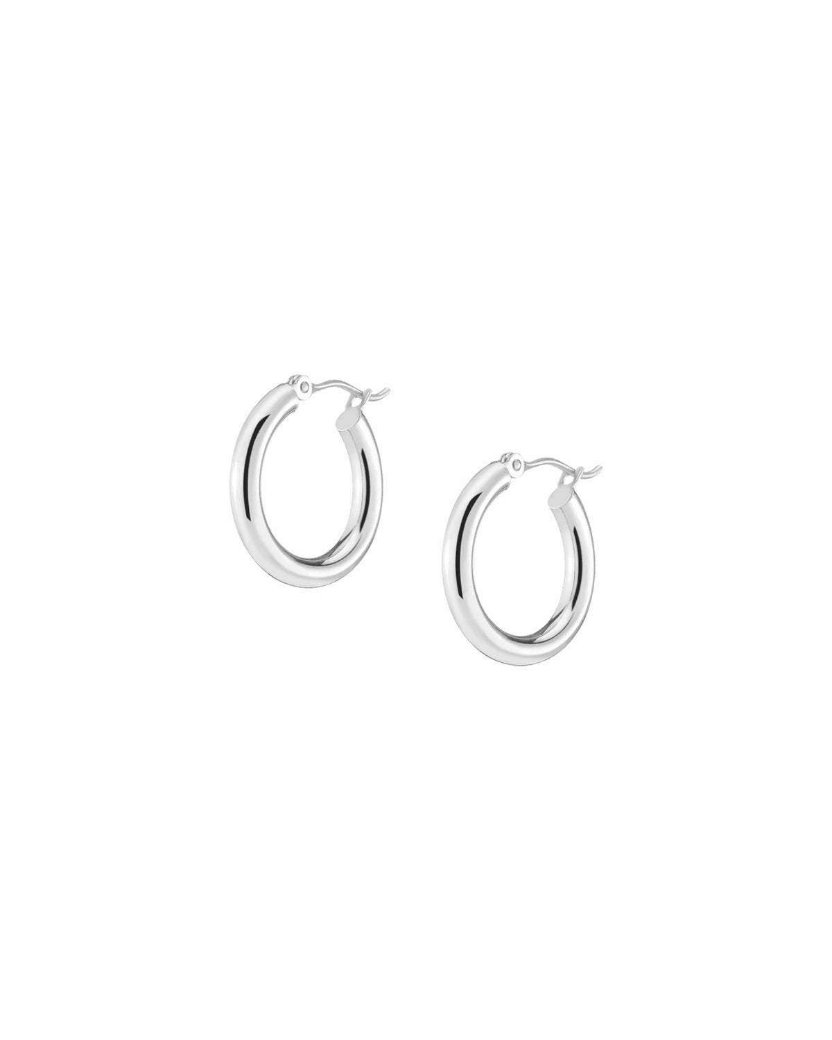 Aurate Silver Hoop Earrings | Universal Standard