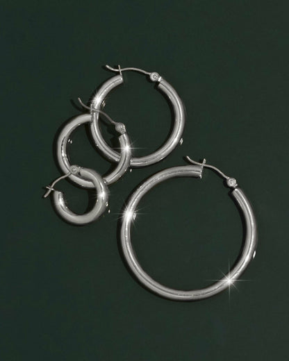 Aurate Silver Hoop Earrings | Universal Standard