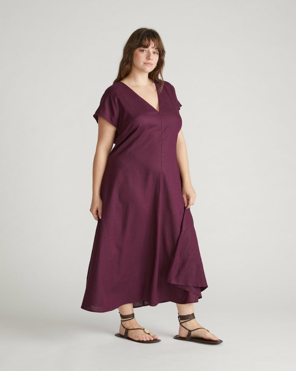Louvre Bow Back Linen Blend Dress - Acai | Universal Standard