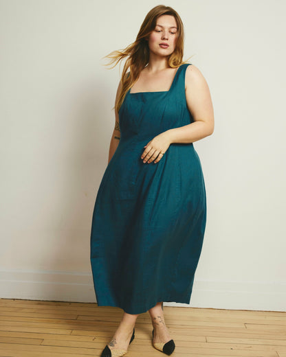 Saulay Square Neck Linen Blend Midi Dress - Ink Blue | Universal Standard