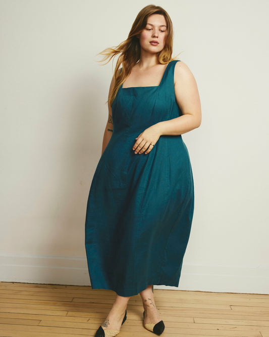 Saulay Square Neck Linen Blend Midi Dress - Ink Blue | Universal Standard