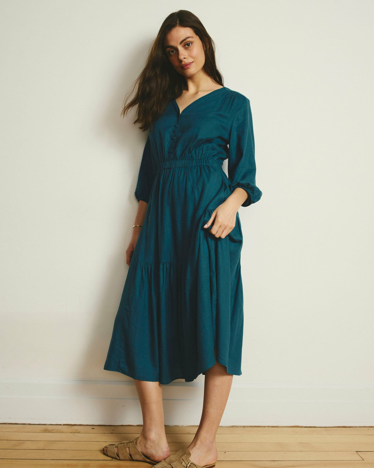 Sorrento Linen Blend Midi Dress - Ink Blue | Universal Standard