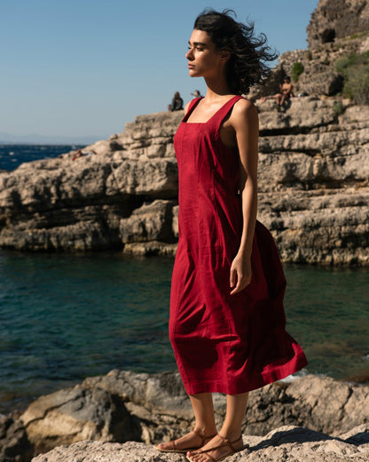 Saulay Square Neck Linen Blend Midi Dress - Vibrant Red | Universal Standard