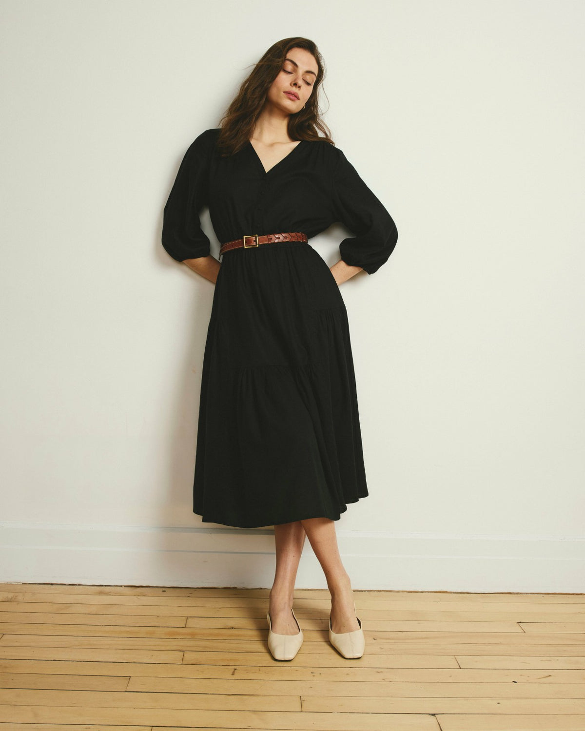 Sorrento Linen Blend Midi Dress - Black | Universal Standard