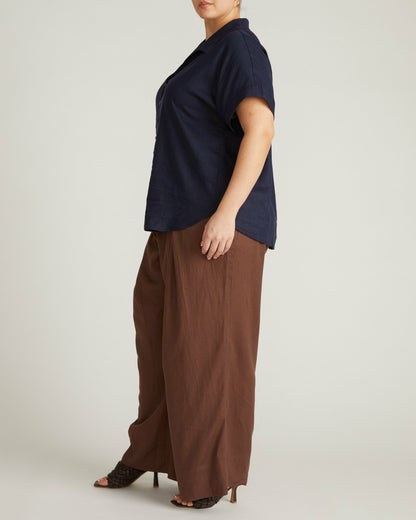 Sandy Short Sleeve Stretch Linen Blend Shirt - Navy | Universal Standard