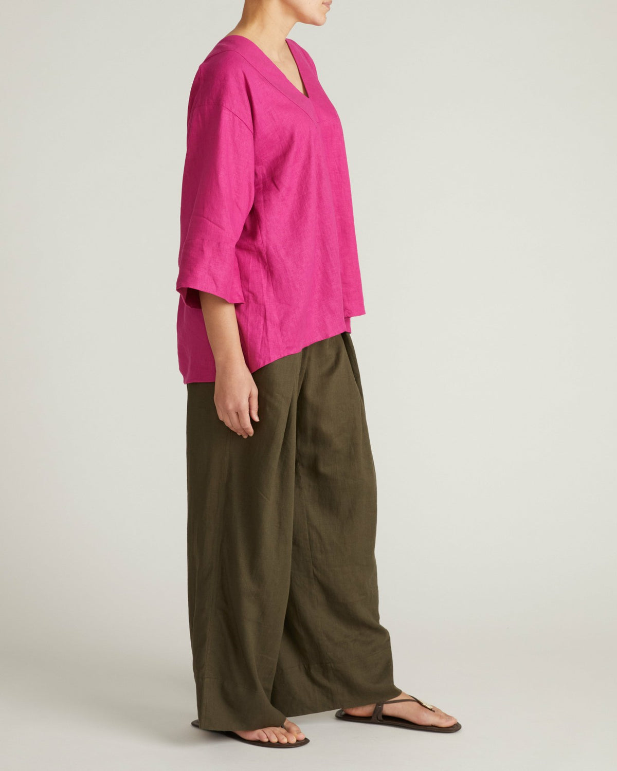 Elio V-Neck Linen Blend Top - Hyper Pink | Universal Standard