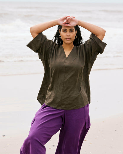 Elio V-Neck Linen Blend Top - Camo | Universal Standard