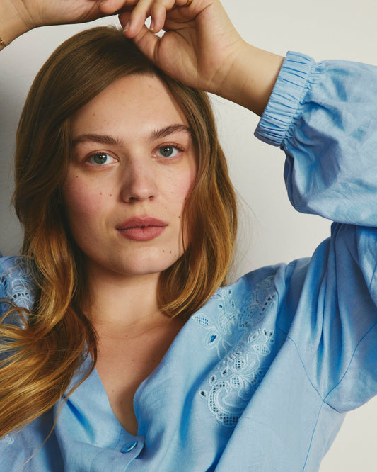 Frances Embroidered Linen Blend Blouse - Cielo Blue | Universal Standard